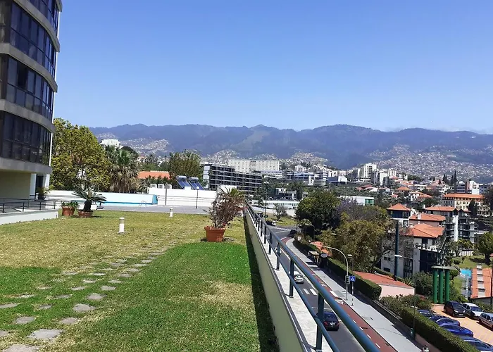 アパート Modern In 60 M² With Shared Pool