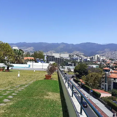 Apartment Modern With Sea View In Sao Martinho 60 Sqm Pool