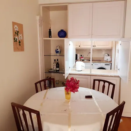 Modern In 60 M² With Shared Pool Apartment