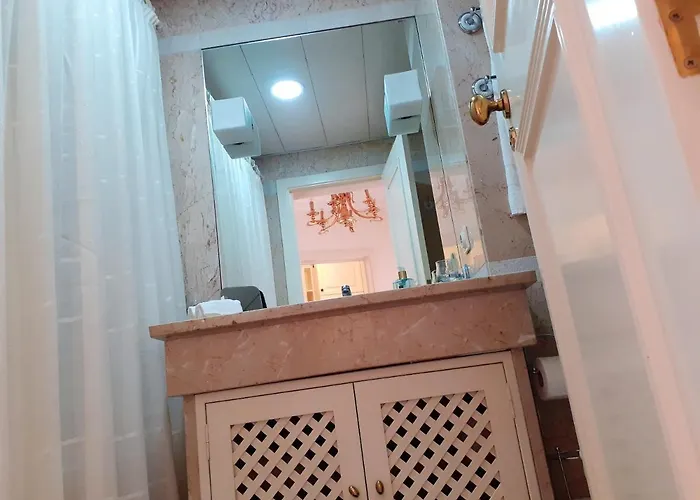 Modern In 60 M² With Shared Pool *