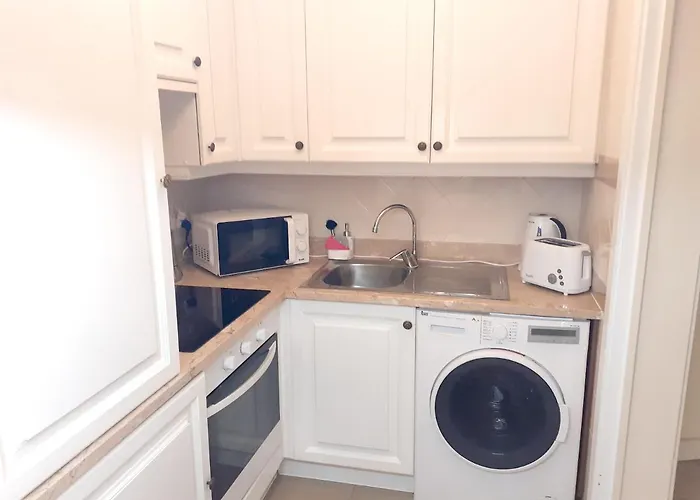 Modern In 60 M² With Shared Pool